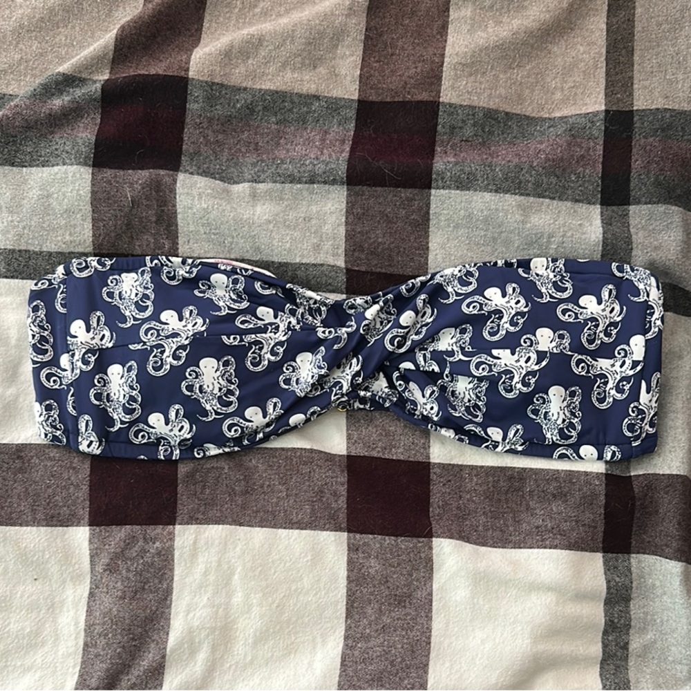 Lilly Pulitzer Blue and White Floral Hair Bow